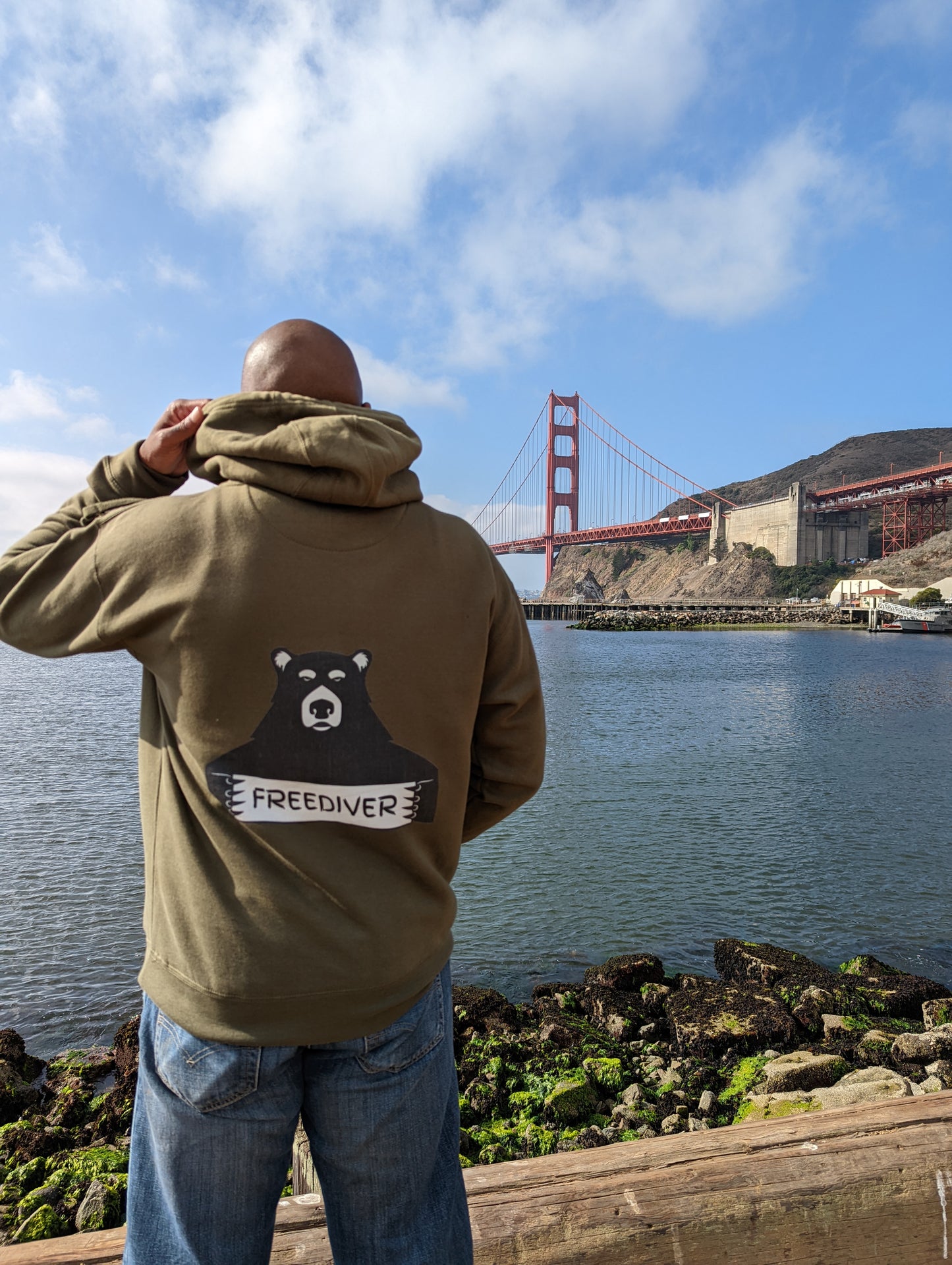 Black Bear Freediver Hooded Sweater