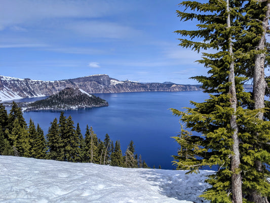 A cove all freedivers would like to dive in Oregon. Cove surrounding by snow and trees